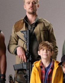 Quinn McKenna jackets In The predator