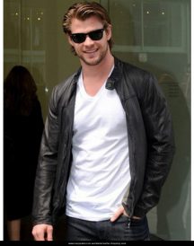 Chris-Hemsworth-Jacket-570x700