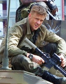 Boyd Holbrook Quinn McKenna jackets In The predator