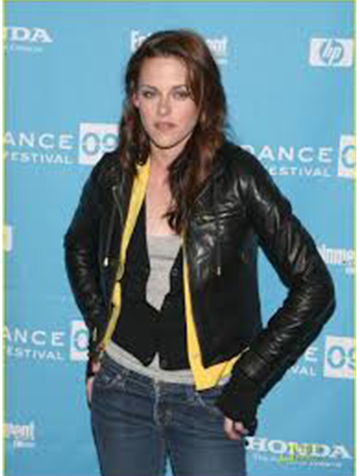 Adventureland Premiere Kristen Stewart Jacket (2)