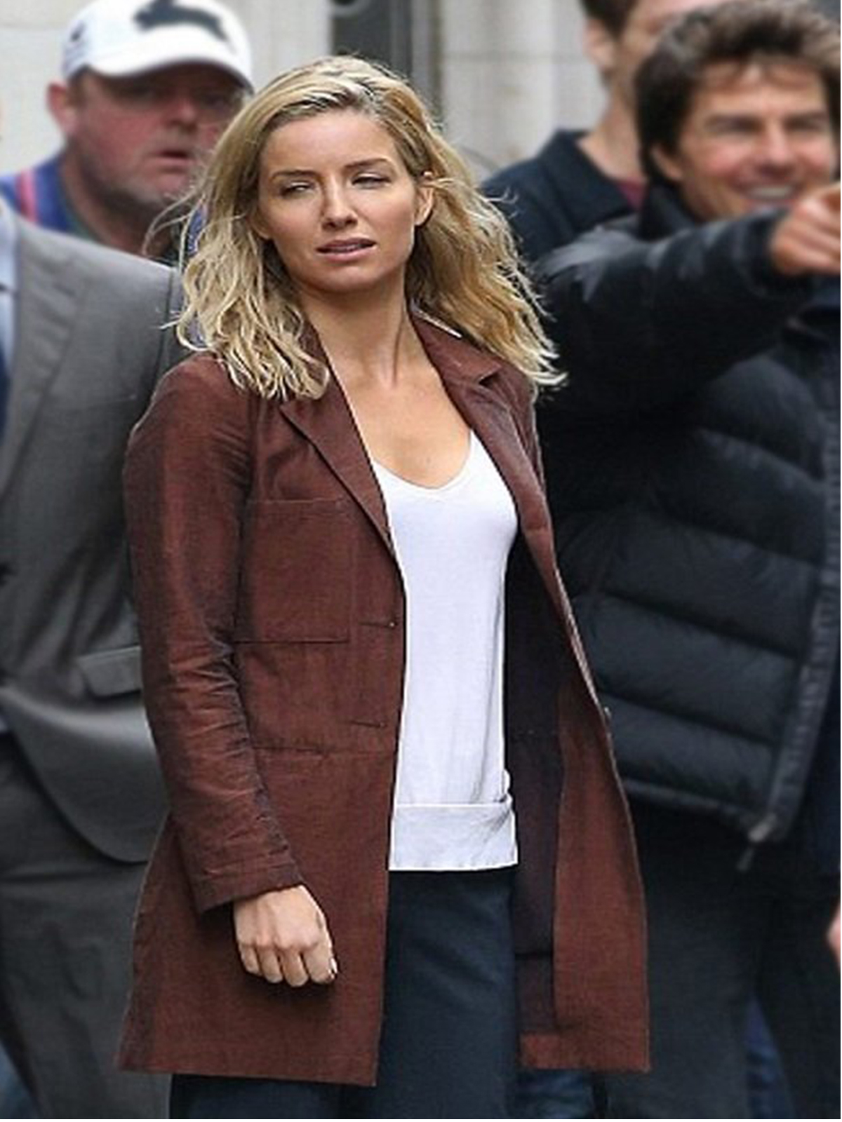 Annabelle Wallis The Mummy Halsey Coat