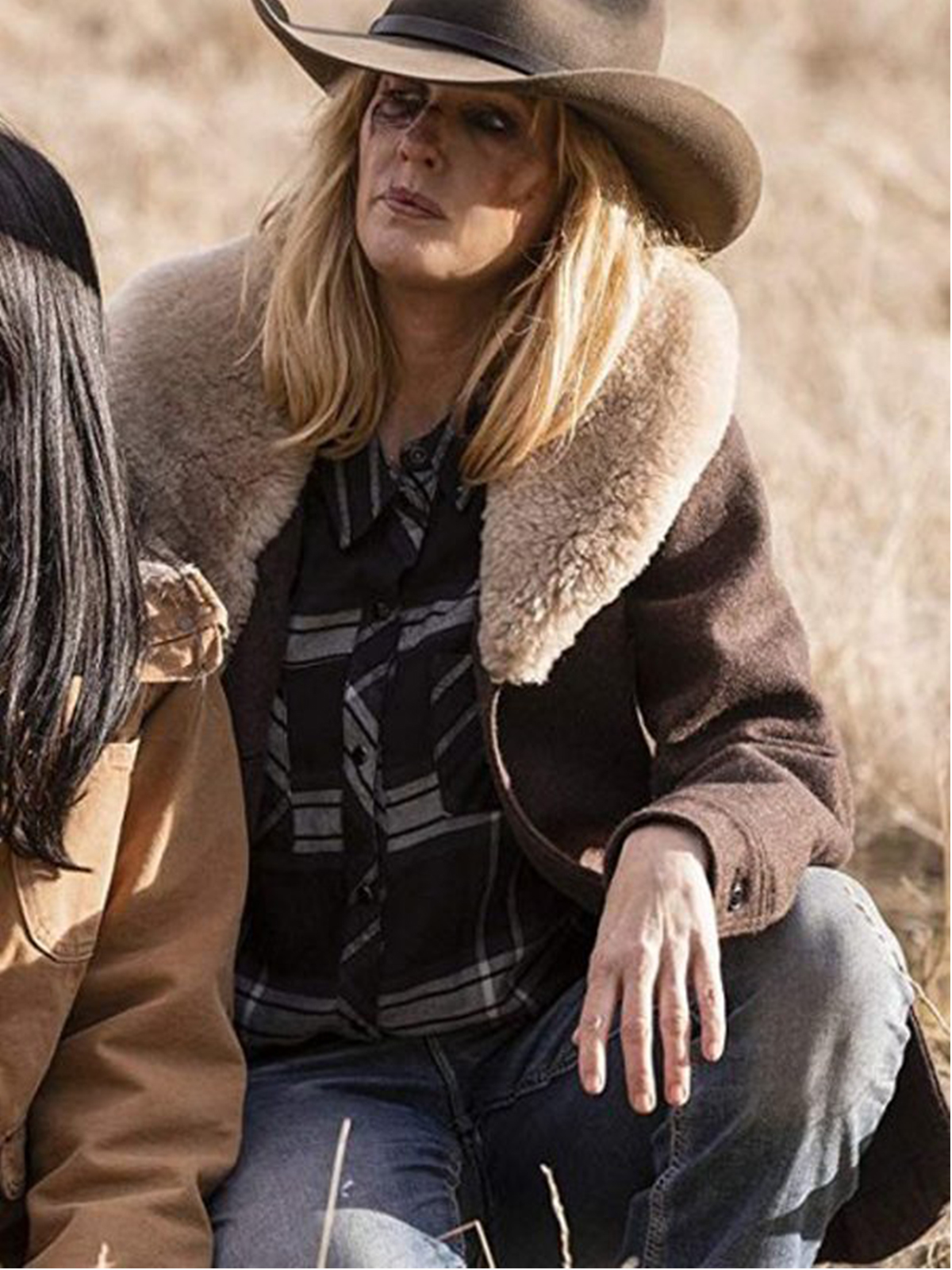 Kelly Reilly in Yellowstone coat