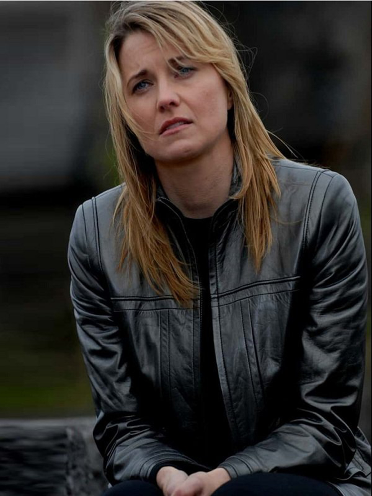 Lucy Lawless Battlestar D’Anna Biers Coat