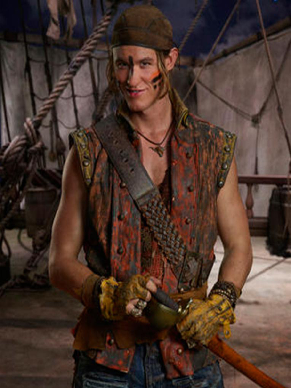 Descendants 2 Dylan Playfair Vest