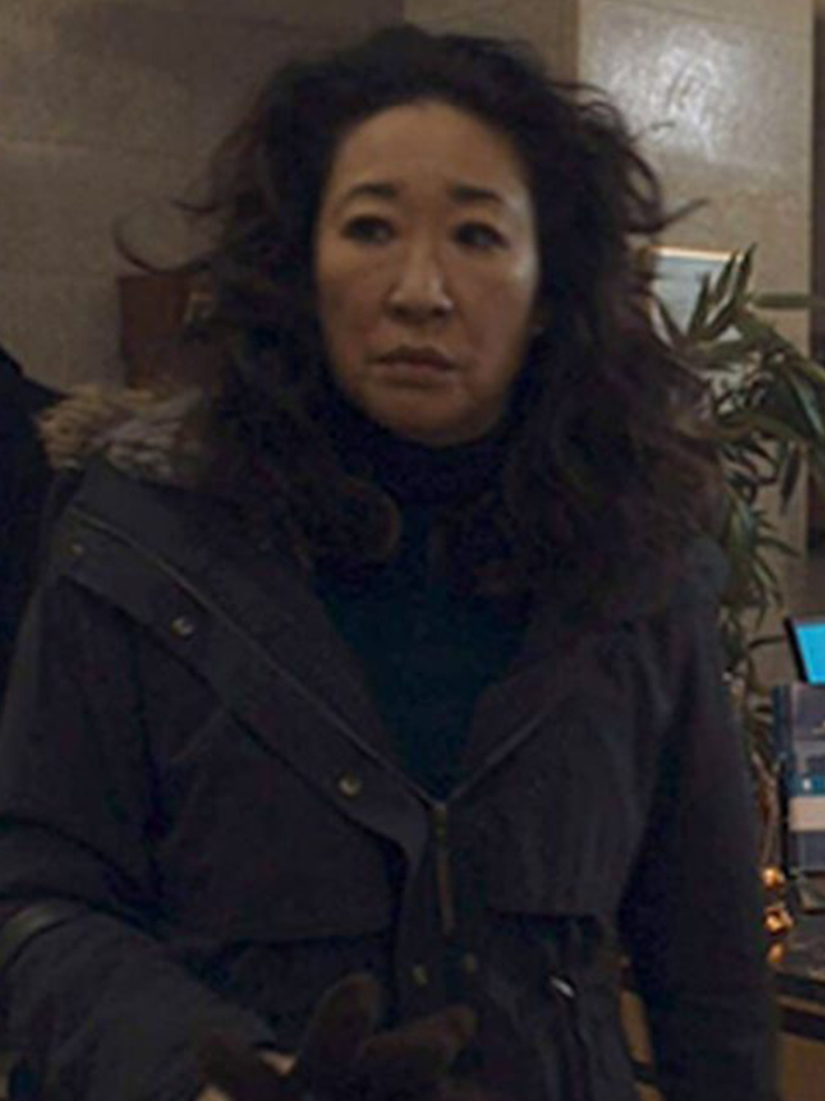 Sandra Oh Killing Eve Coat