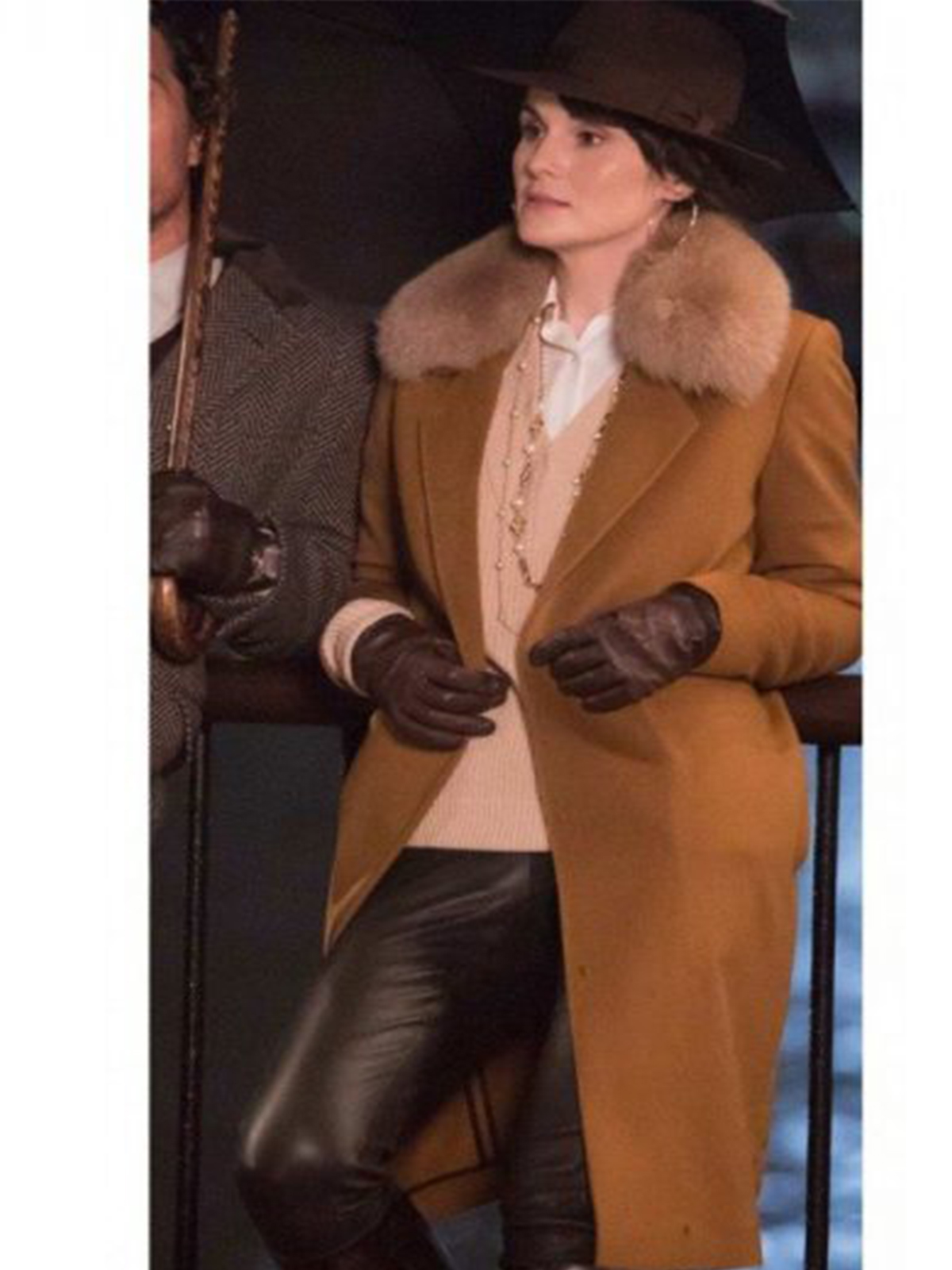 Michelle Dockery Gentlemen Fur Coat