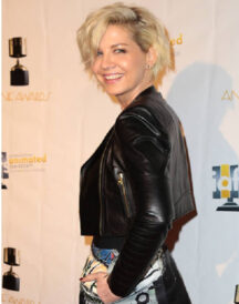 Jenna Elfman Annie Awards Jacket