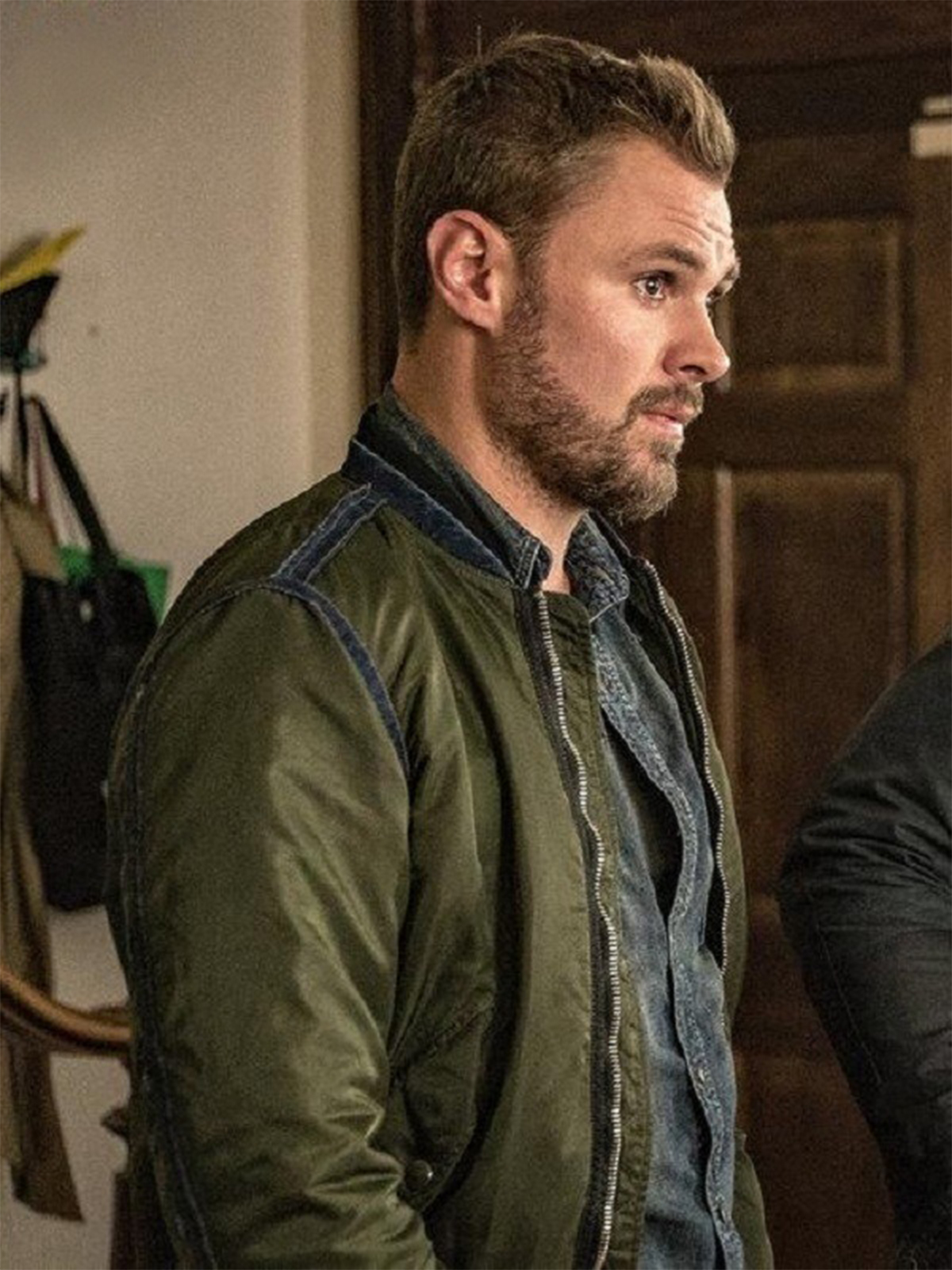 Did Adam Ruzek Gain Weight?  A Look At The Evidence - tjju5m2