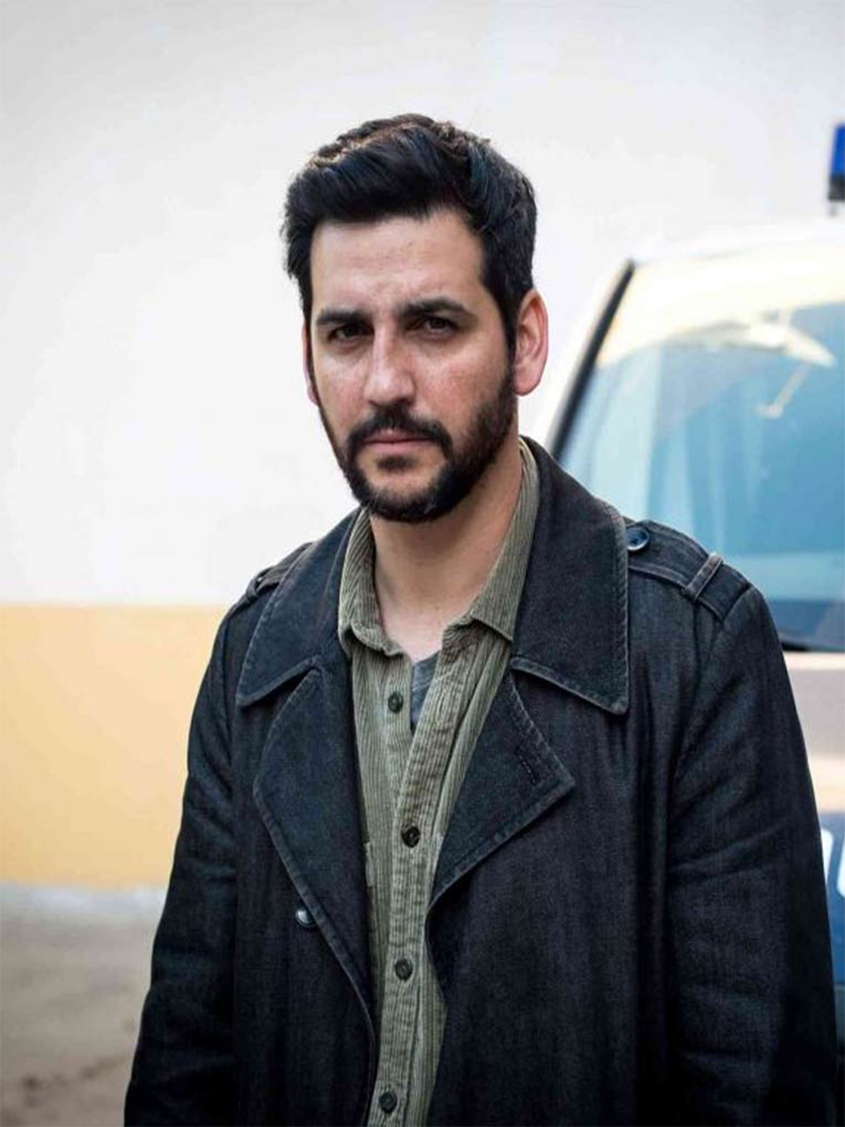 Andrés Villanueva The Paradise Coat