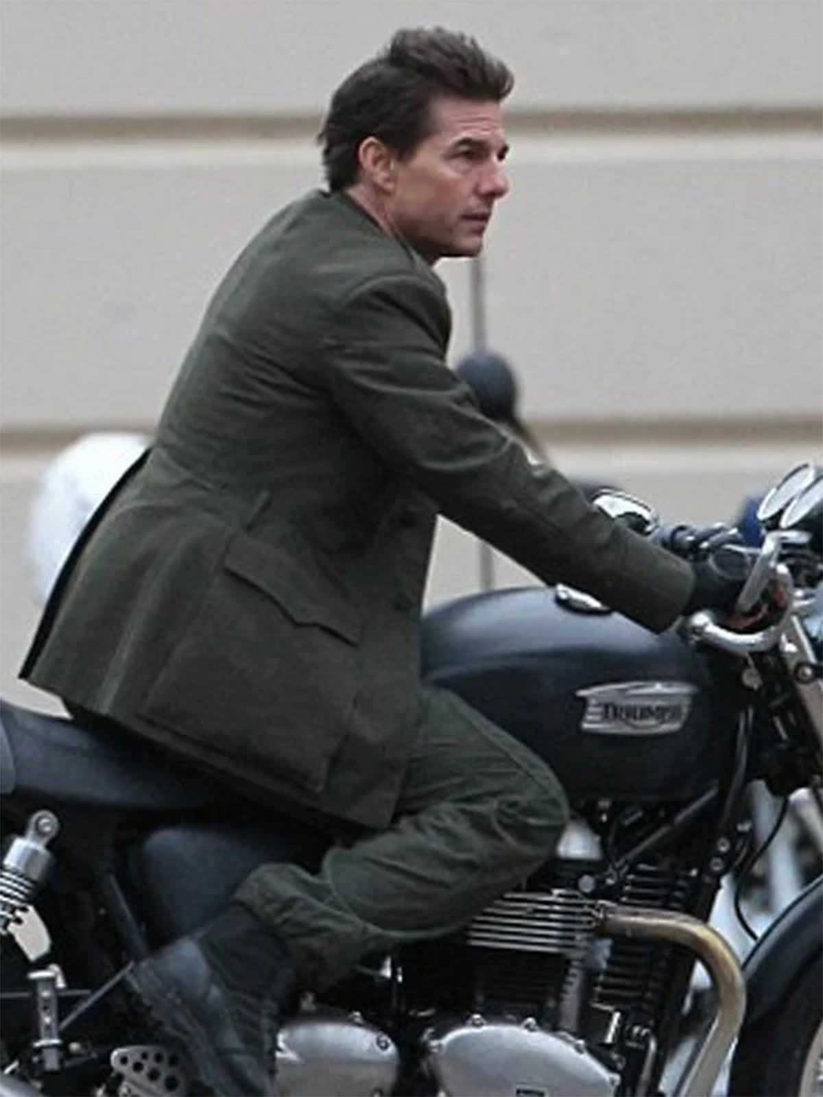 Tom Cruise Edge of Tomorrow Coat