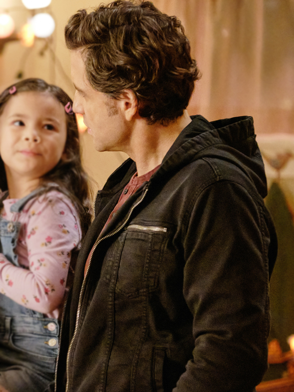 Carlos-Torres-Yes-Day-2021-Edgar-Ramirez-Black-Hooded-Jacket