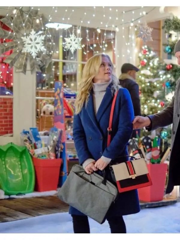 Alison-Sweeney-Good-Morning-Christmas-Coat