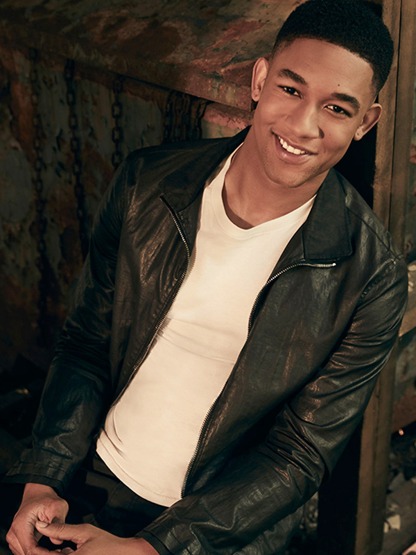 Rafael-Waithe-Tv-Series-Legacies-Peyton-Alex-Smith-Black-Leather-Jacket