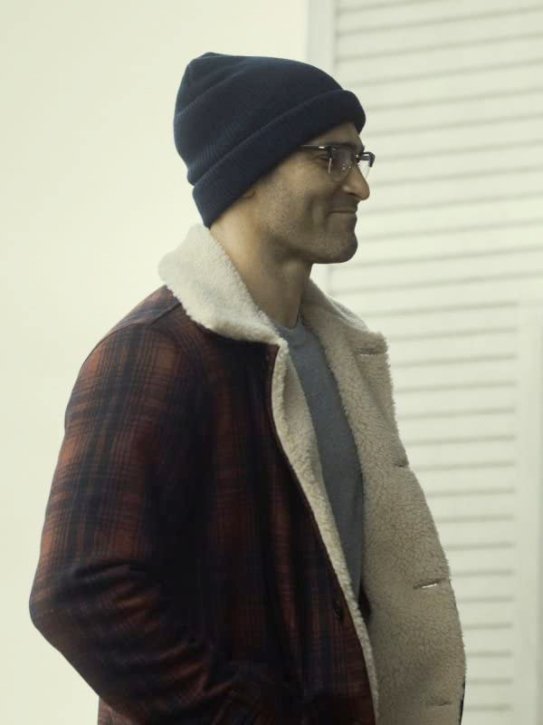 Superman-and-Lois-Tyler-Hoechlin-Plaid-Jacket