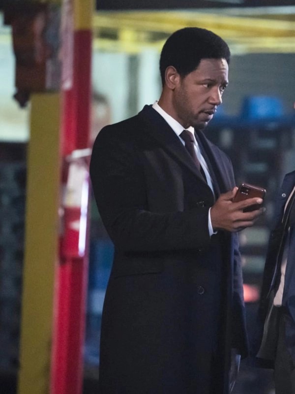 Tory-Kittles-The-Equalizer-Detective-Marcus-Dante-Black-Wool-Trench-Coat