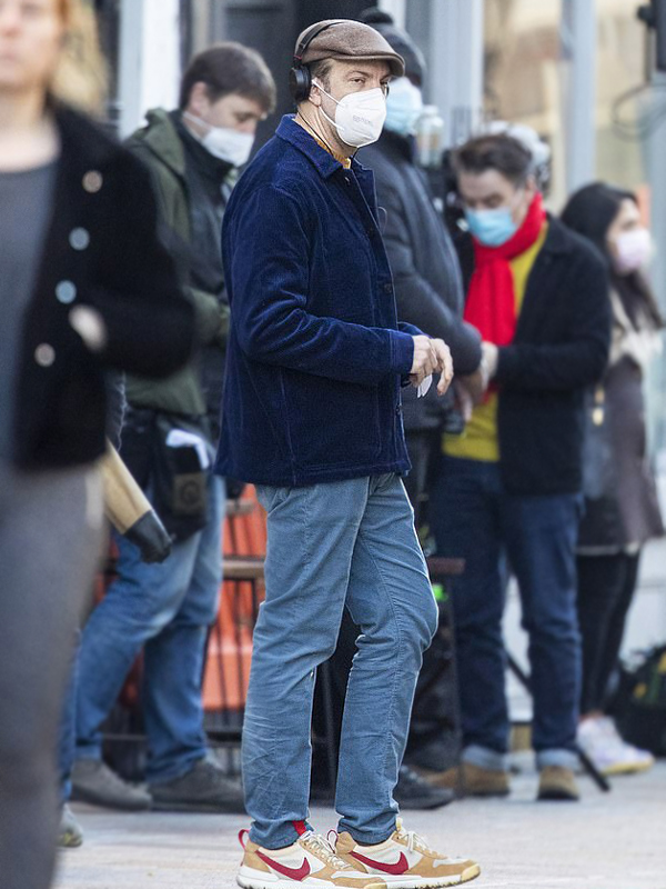 Tv-Series-Ted-Lasso-Jason-Sudeikis-Velvet-Blue-Jacket