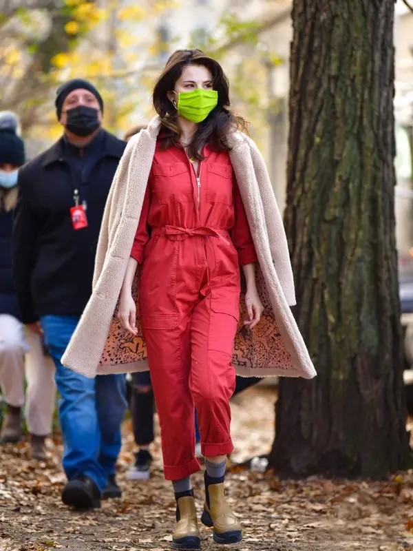 Selena-Gomez-Only-Murders-in-the-Building-Shearling-Winter-Trench-Coat