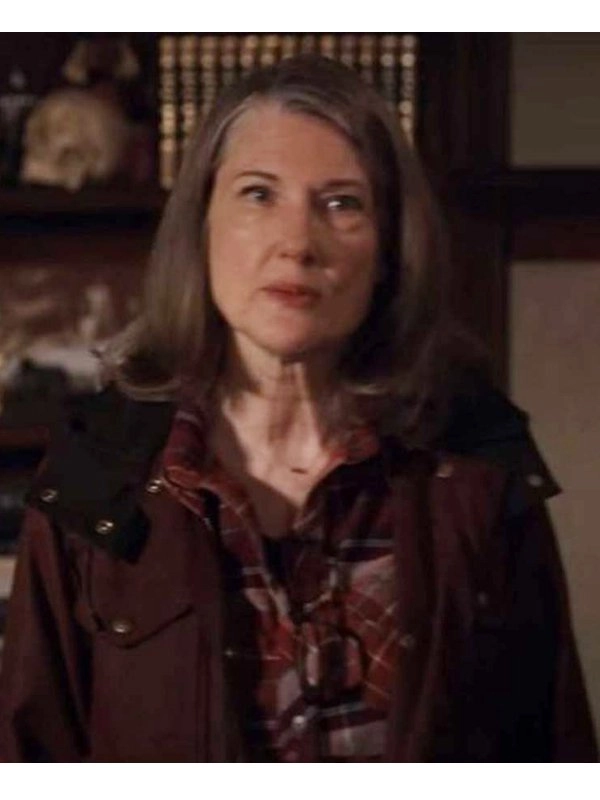 Annette-OToole-Virgin-River-Hope-McCrea-Brown-Hooded-Coat