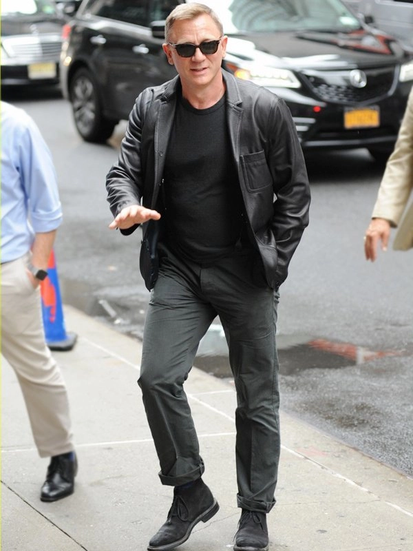 Daniel-Craig-Black-Leather-Blazer