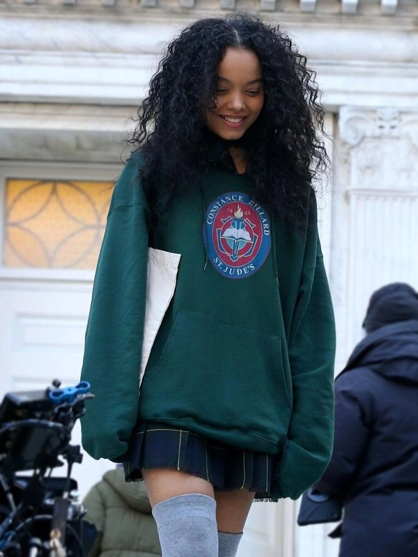 Zoya-Lott-Tv-Series-Gossip-Girl-Whitney-Peak-jacket