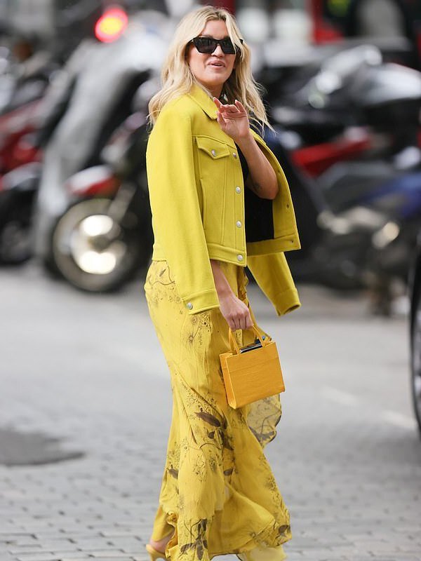 Heart-FM-Studios-Ashley-Roberts-Jacketjpg