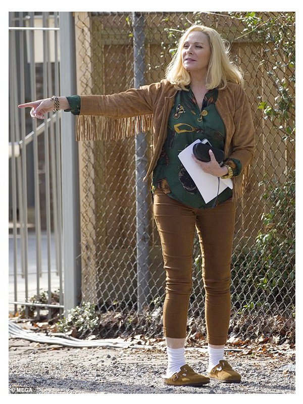 Margaret-Monreaux-Filthy-Rich-Kim-Cattrall-Brown-Suede-Leather-Fringe-Jacket