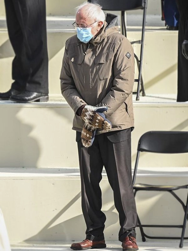 Bernie-Sanders-Hooded-Jacket