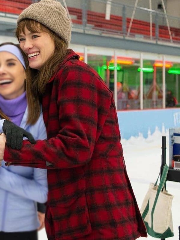 Davis-Harper-Happiest-Season-Mackenzie-Davis-Red-Wool-Checked-Coat