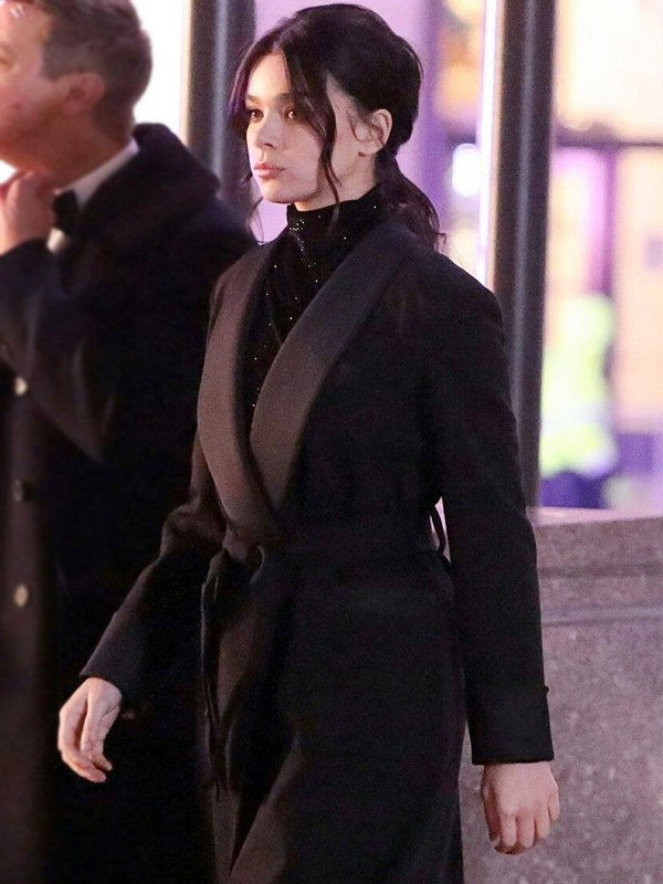 Hailee-Steinfeld-Hawkeye-Kate-Bishop-Wool-Coat