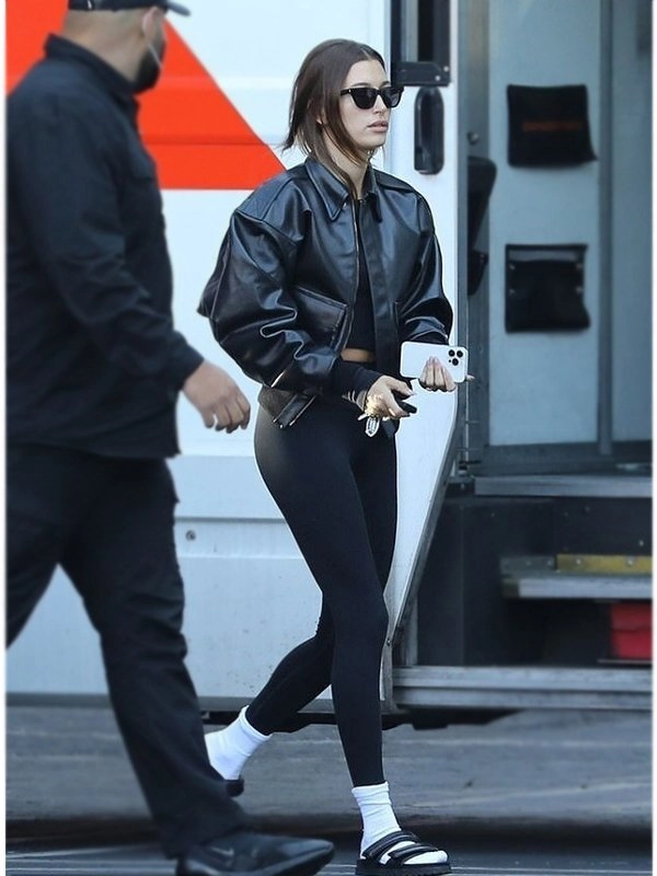 Hailey-Bieber-Black-Leather-Bomber-Jacket