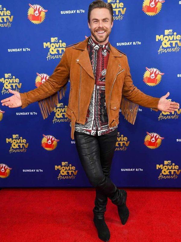 MTV-Awards-Red-Carpet-Derek-Hough-Brown-Fringe-Suede-Jacket MTV-Awards-Red-Carpet-Derek-Hough-Brown-Fringe-Suede-Jacket