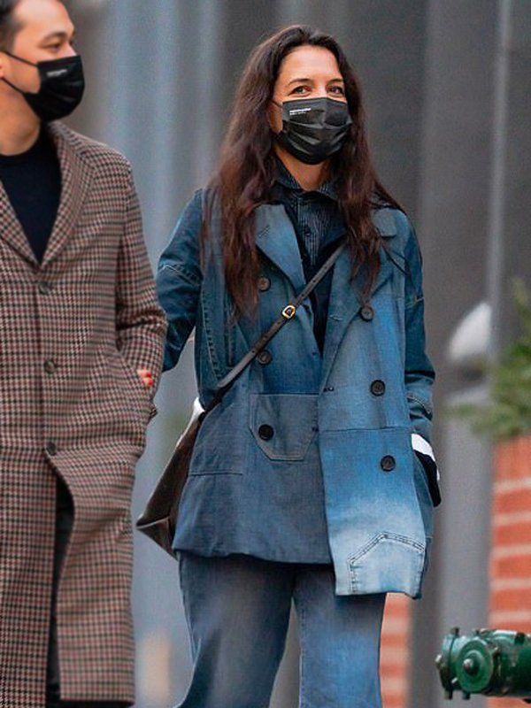 Katie-Holmes-Denim-Blue-Coat