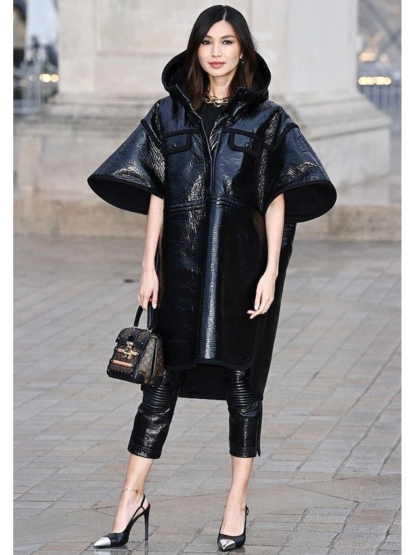 Paris-Fashion-Show-Gemma-Chan-Black-Leather-Coat
