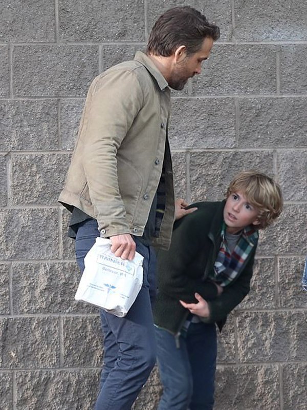 The-Adam-Project-Ryan-Reynolds-Jacket-1