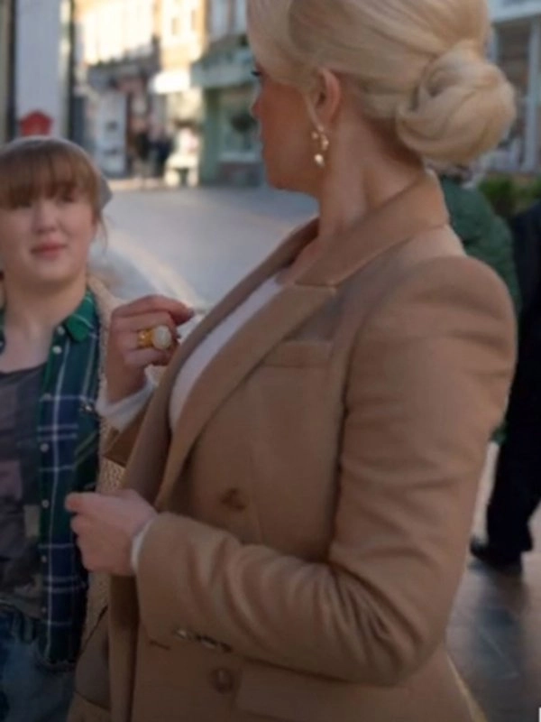 Ted-lasso-Hannah-Waddingham-Long-Coat