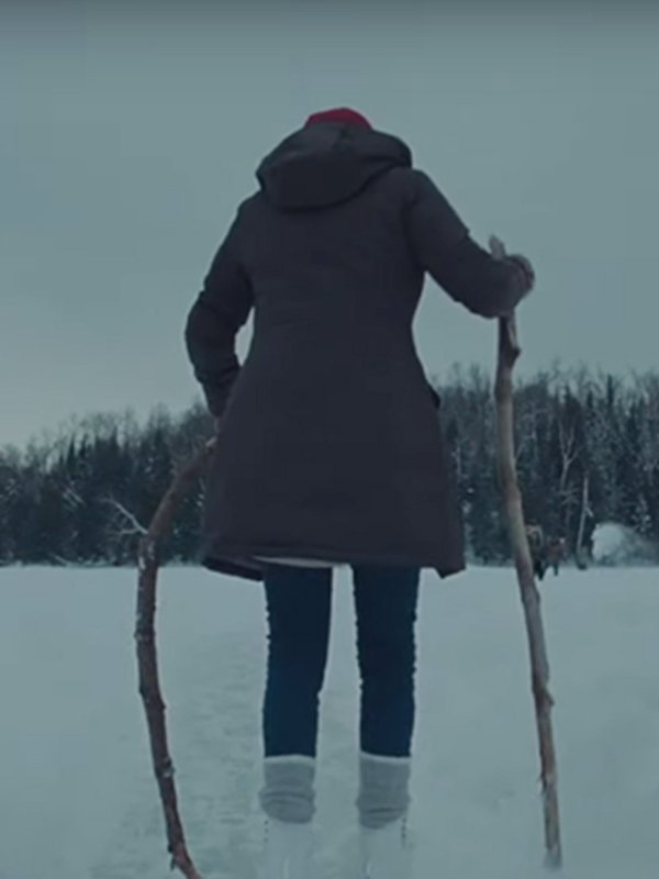 Laura-Hall-The-Lodge-Alicia-Silverstone-Hooded-Trench-Coat