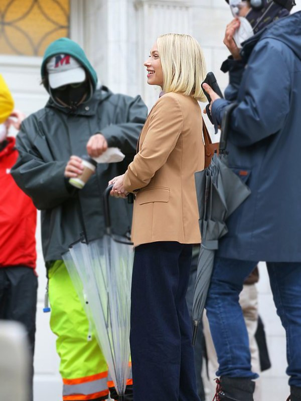 Tavi-Gevinson-Gossip-Girl-Coat