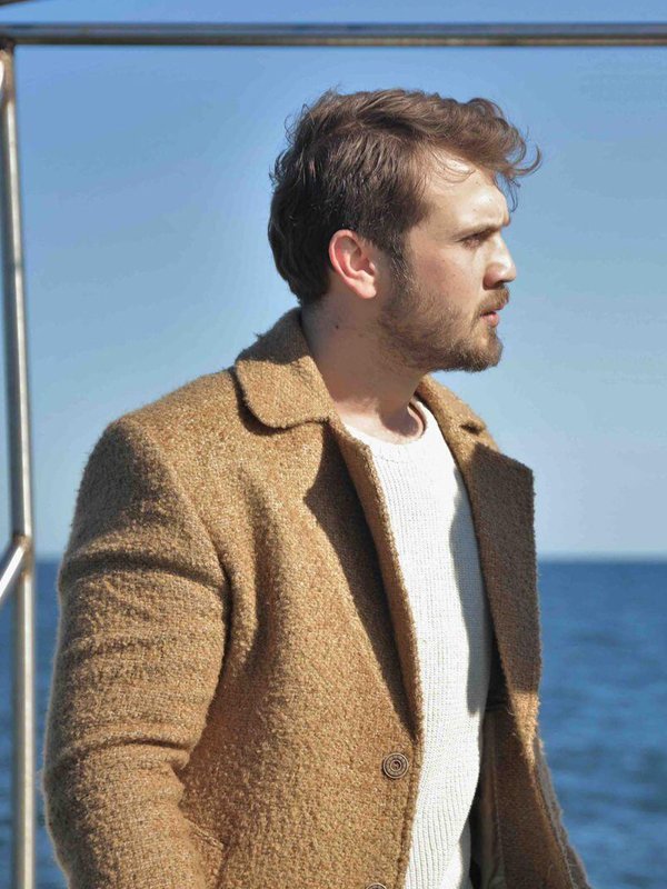 Yamac-Kocovali-Cukur-S04-Long-Brown-Coat