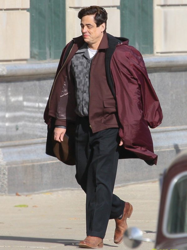 No-Sudden-Move-Benicio-Del-Toro-Jacket