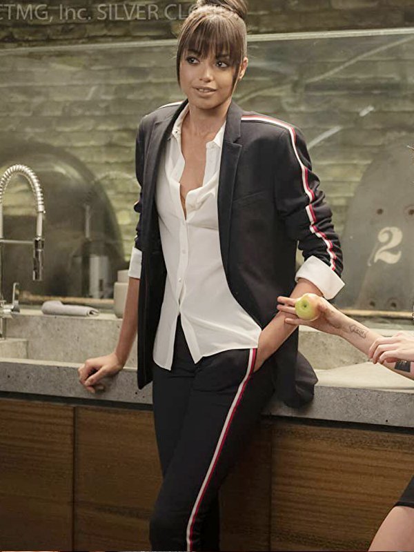 Charlies-Angels-Ella-Balinska-Black-Striped-Blazer