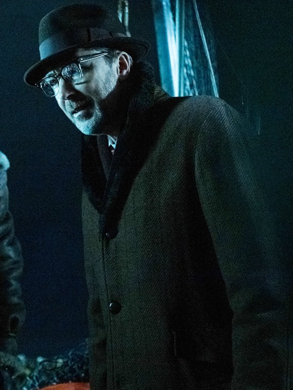 Dr.-J.-Allen-Hynek-Tv-Series-Project-Blue-Book-S02-Aidan-Gillen-Brown-Coat Dr.-J.-Allen-Hynek-Tv-Series-Project-Blue-Book-S02-Aidan-Gillen-Brown-Coat