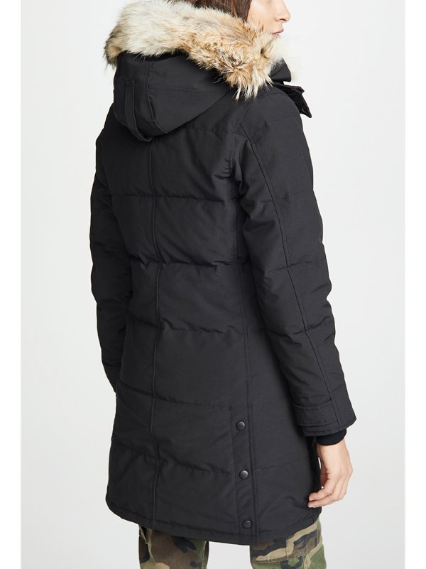 Jennifer-Lopez-Black-Parka-Coat-With-Hood-Removeable-Fur-Trim