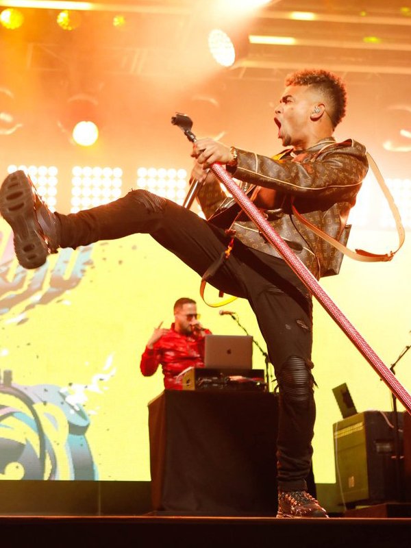 American-Singer-Ozuna-Front-Pockets-Brown-Leather-Jacket