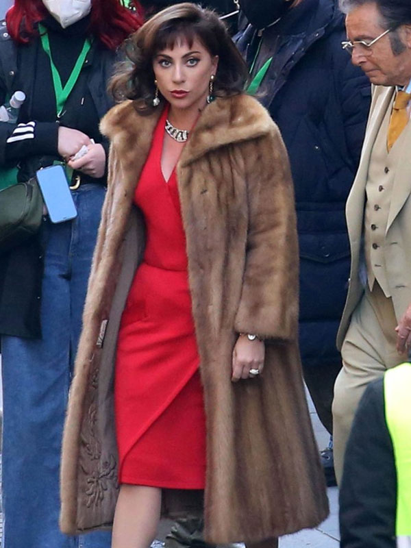 House-of-Gucci-2021-Lady-Gaga-Brown-Fur-Coat