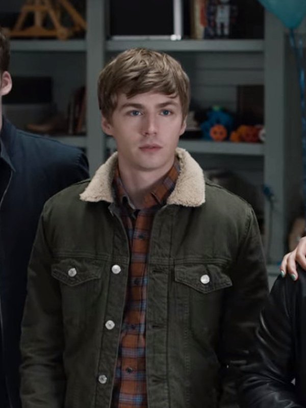 Alex-Standall-13-Reasons-Why-Denim-Jacket-With-Shearling-Collar