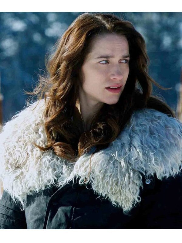 Melanie-Scrofano-Wynonna-Earp-Black-Fur-Coat