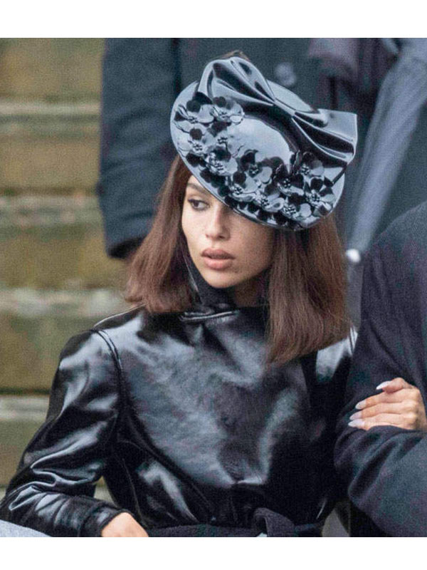 Selina-Kyle-The-Batman-2022-Catwoman-Black-Leather-Trench-Coat