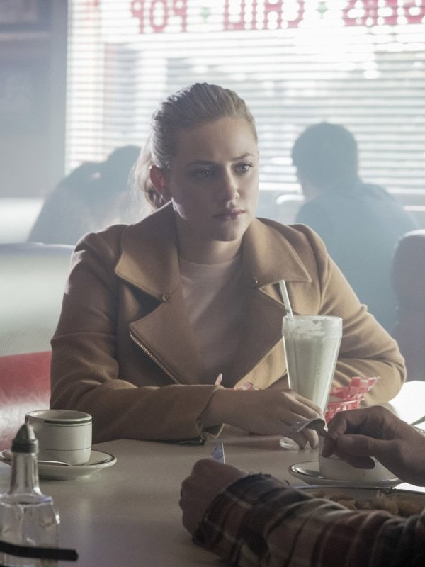 Riverdale-Betty-Cooper-Jacket-1
