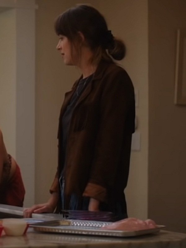 Dakota-Johnson-The-High-Note-Fringe-Jacket