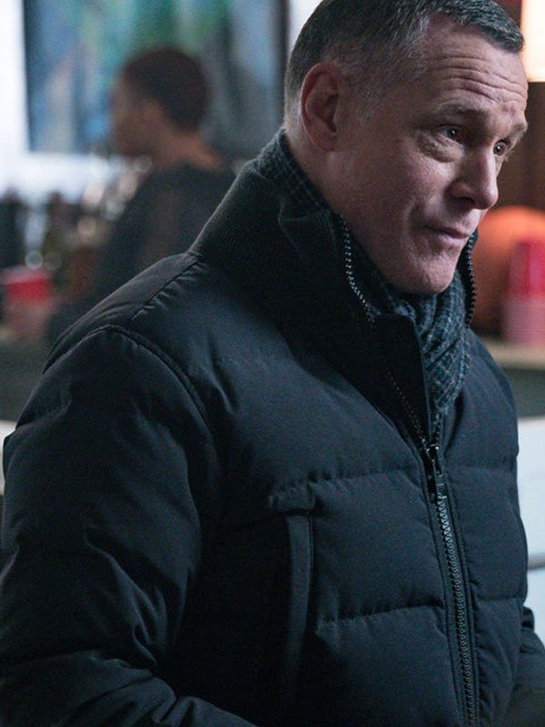 Black-Cotton-Jacket-worn-by-Jason-Beghe-in-Tv-Series-Chicago-P.D.